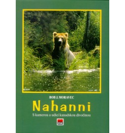Nahanni S kamerou a udící...