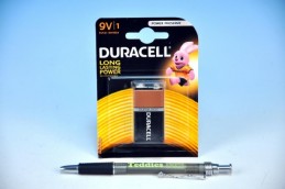 Baterie Duracell Basic 9V 1ks na kartě - Teddies s.r.o