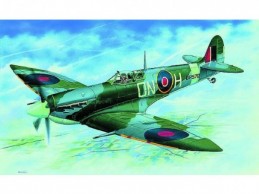 Model Supermarine Spitfire H.F.MK.VI 12,9x17,2cm v krabici 25x14,5x4,5cm - Rock David